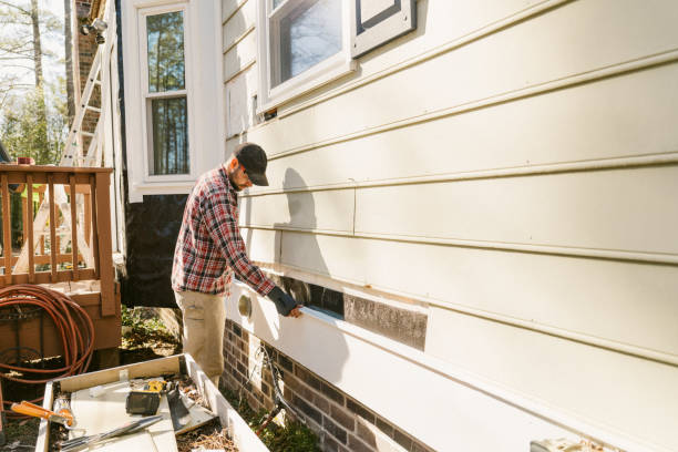 Top rated local Emergency Siding Repair specialists in Aaronsburg, PA